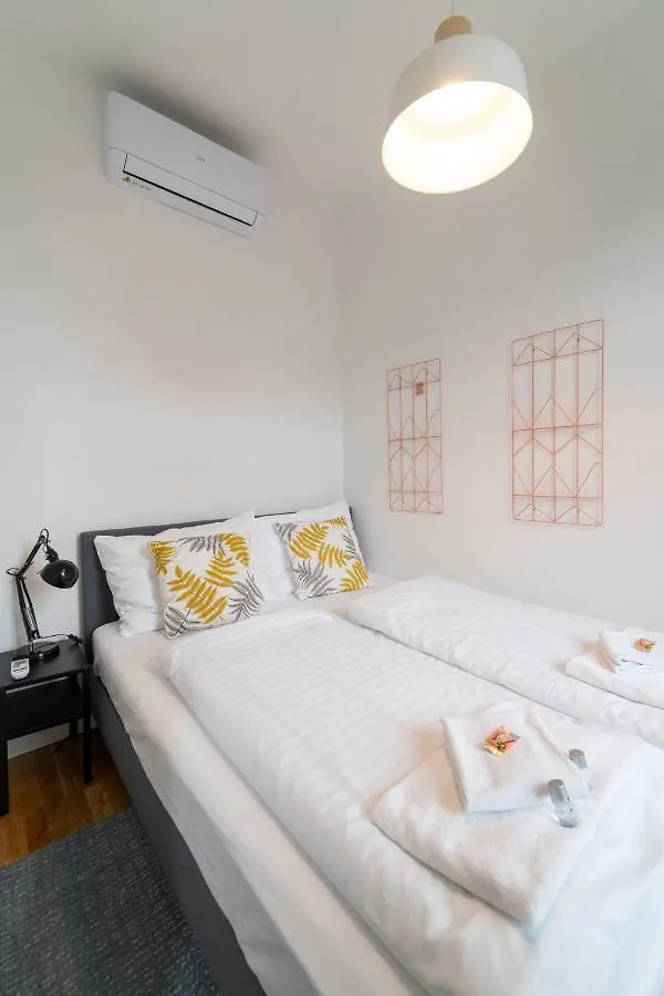 Josef'S Home I Comfort Apartment I Metro Access Vienna 0*,